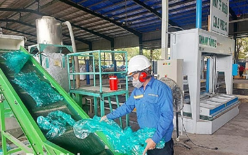 Gỡ khó để thúc đẩy thu gom, tái chế chất thải