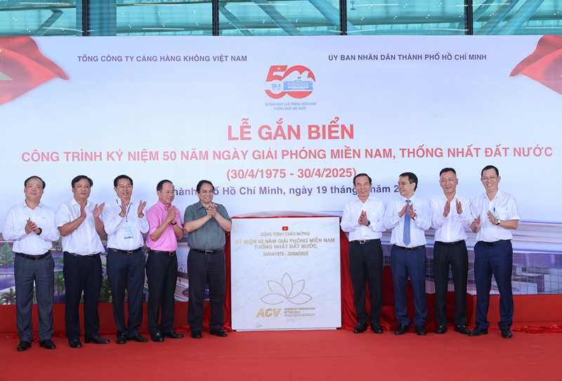 Đồng loạt khởi công, khánh thành 80 công trình, dự án lớn trên cả nước với số vốn 445.000 tỷ đồng