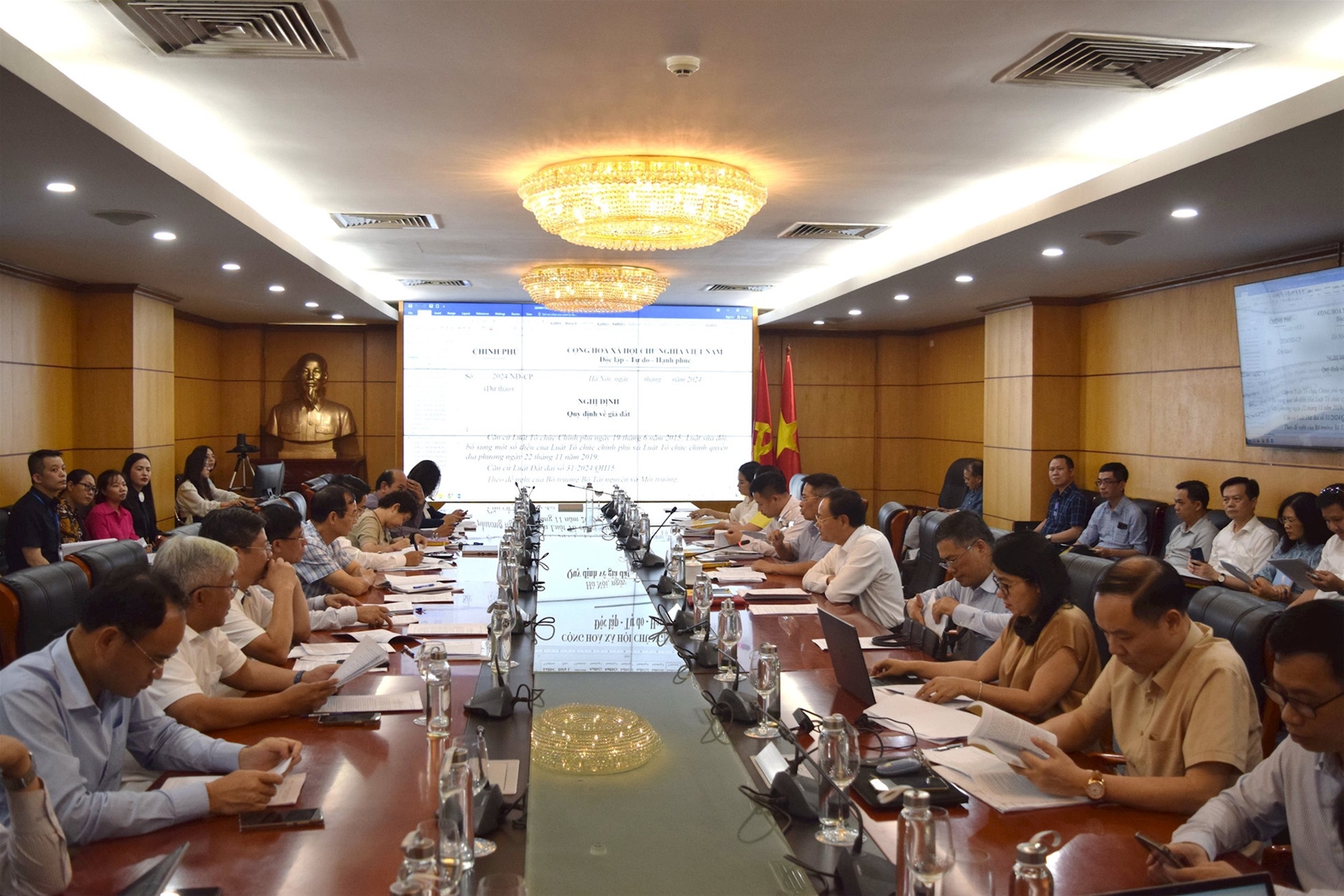Sớm hoàn thiện quy định về giá đất