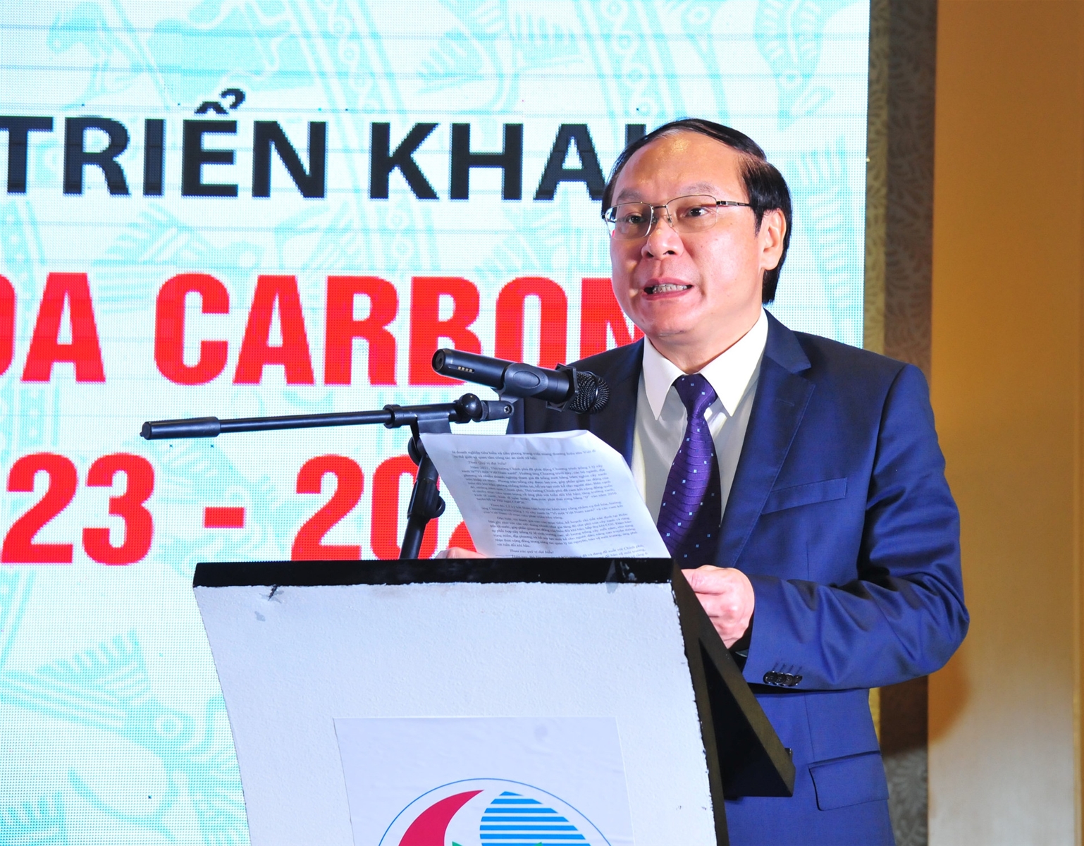 Báo TN&MT - Công ty CP Sữa Việt Nam Vinamilk: Ký kết Biên bản ghi nhớ hợp tác trồng cây để trung hòa Carbon hướng đến Net Zero giai đoạn 2023 - 2027