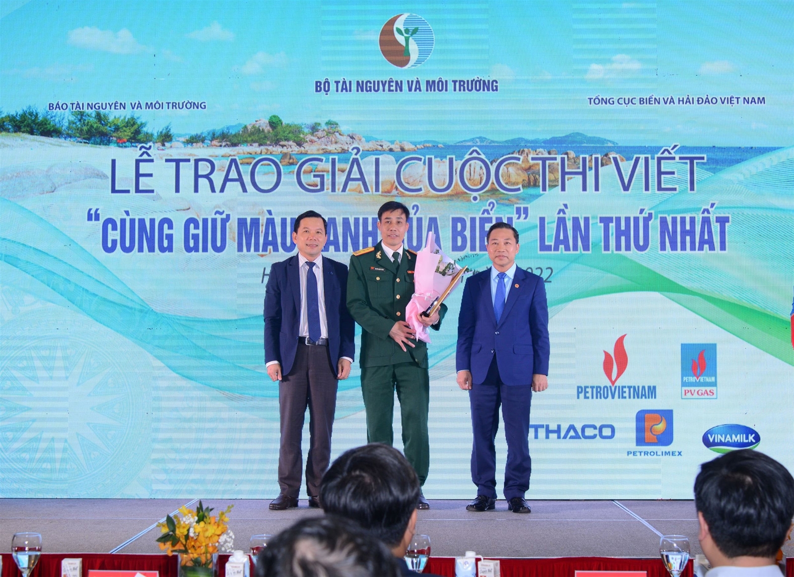 Trao giải Cuộc thi viết “Cùng giữ màu xanh của biển” lần thứ Nhất và phát động Cuộc thi lần thứ Hai