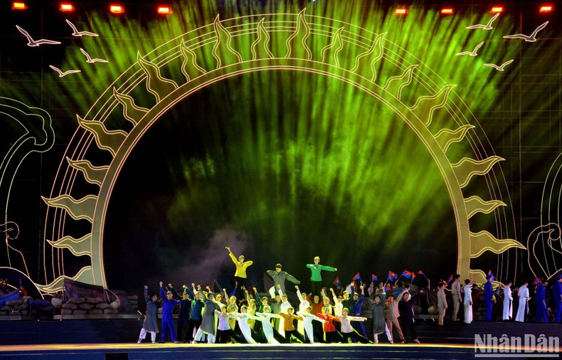 Khai mạc Năm Du lịch quốc gia 2023 “Bình Thuận-Hội tụ xanh”