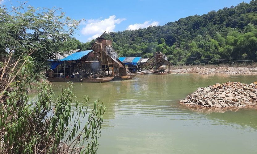 Dự thảo Luật Địa chất và Khoáng sản: Nhiều đề xuất về tính tiền cấp quyền khai thác khoáng sản