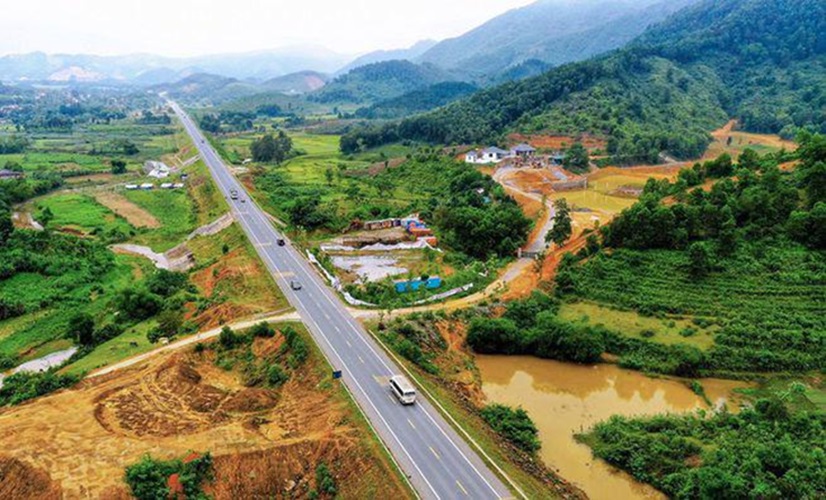 Lập Hội đồng thẩm định liên ngành Báo cáo nghiên cứu tiền khả thi Dự án xây dựng đường Hòa Lạc - Hòa Bình