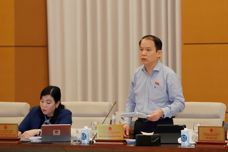 Ủy ban Thường vụ Quốc hội cho ý kiến về dự thảo Luật Địa chất và Khoáng sản