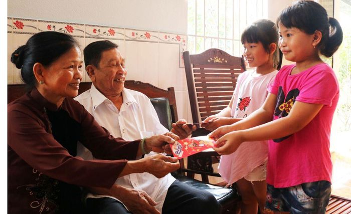 Những phong tục truyền thống trong ngày tết của người Việt
