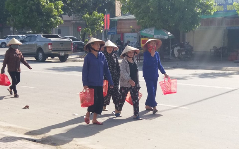Mô hình chợ dân sinh giảm rác thải nhựa ở Hà Tĩnh