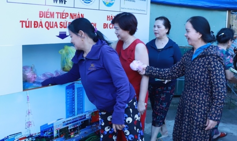 Ghi nhận trong thay đổi hành vi sử dụng nhựa ở một số địa phương