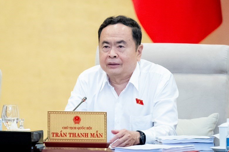 Tiếp tục lắng nghe để hoàn thiện dự thảo Luật Địa chất và Khoáng sản