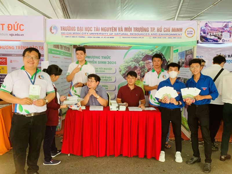 Đại học TN&MT TP. Hồ Chí Minh: Đổi mới chương trình, đa dạng hóa nguồn tuyển