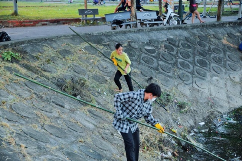 Quản lý rác thải nhựa: Ghi nhận nhiều chuyển biến tích cực ở các doanh nghiệp và địa phương