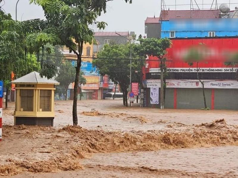 Sơn La tiếp tục oằn mình đón lũ dữ