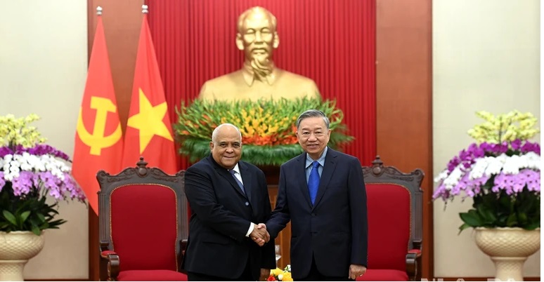 Chuyến thăm mang ý nghĩa đặc biệt với quan hệ Việt Nam-Cuba