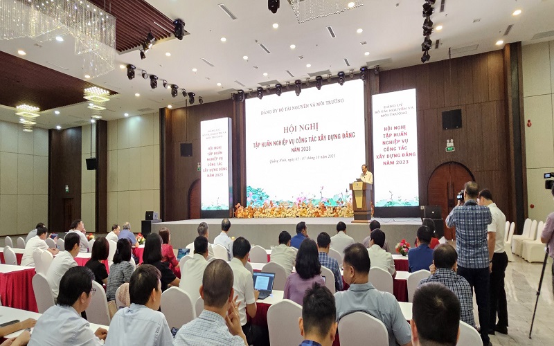 Đảng ủy Bộ TN&MT: Tổ chức Hội nghị tập huấn nghiệp vụ công tác Đảng năm 2023