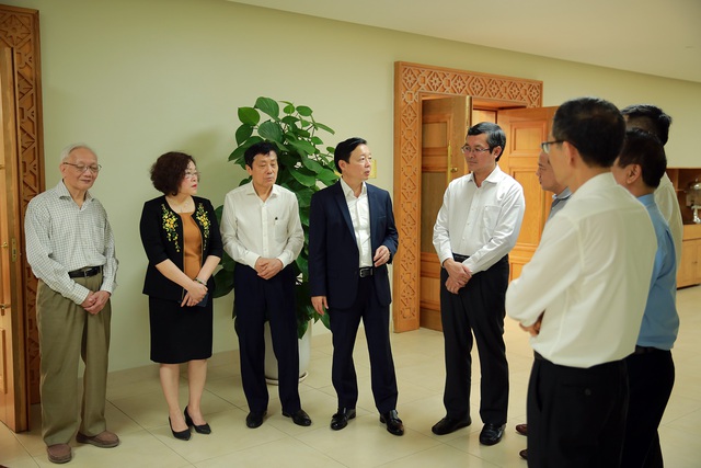 Ngành giáo dục phải xác định những điểm đột phá, có thể làm ngay