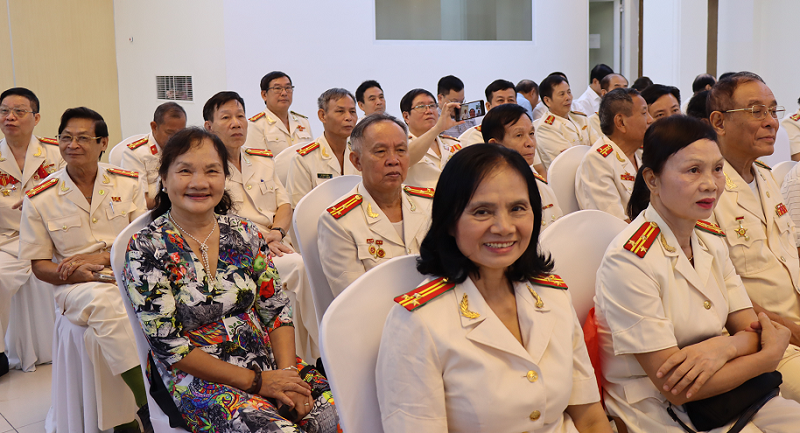 Câu lạc bộ Tướng lĩnh, sĩ quan Công an Thanh Hóa tại Hà Nội gặp mặt truyền thống