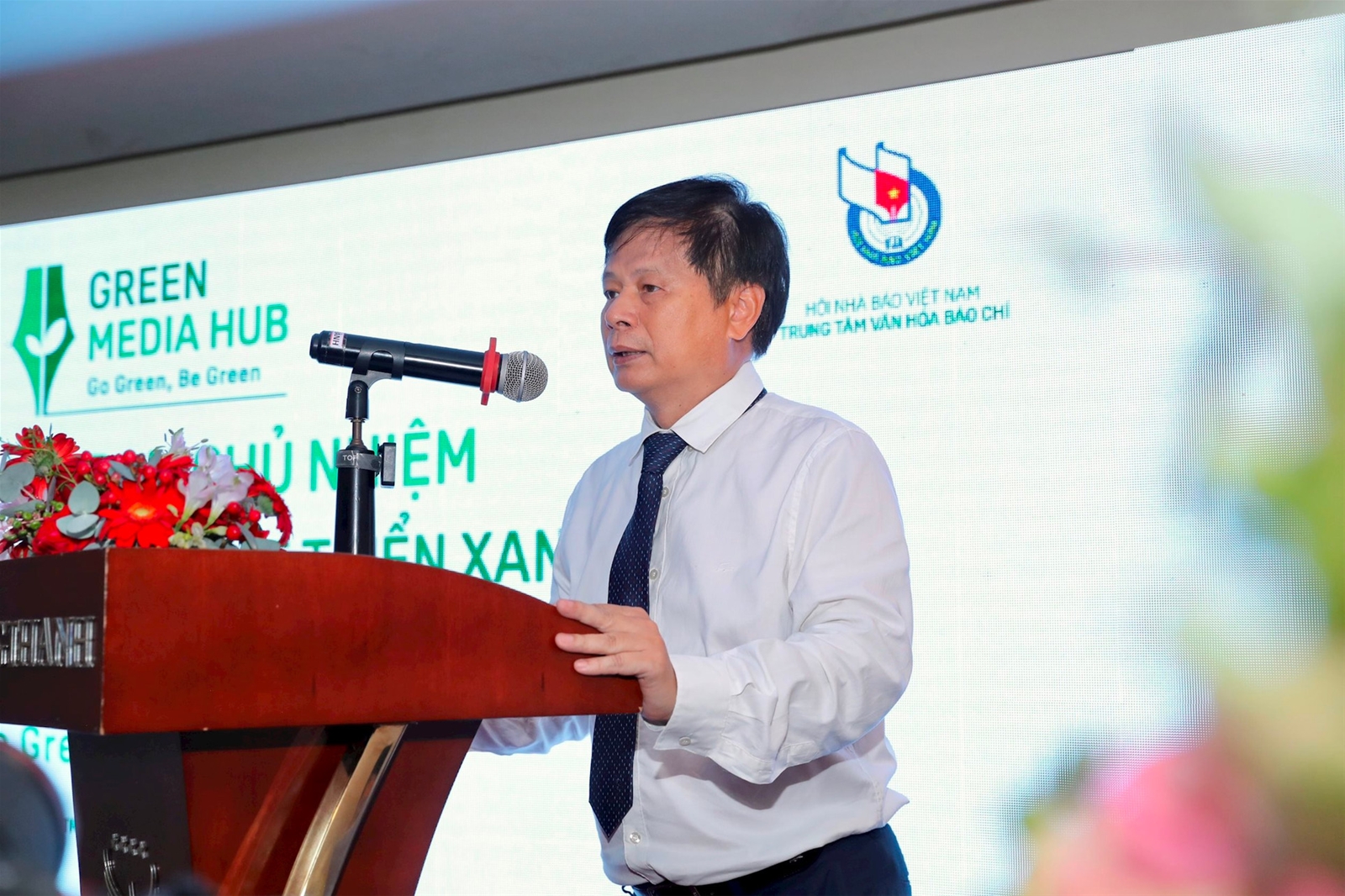 Thứ trưởng Bộ TN&MT Lê Công Thành dự Lễ ra mắt Ban Chủ nhiệm CLB Báo chí Phát triển Xanh hướng đến Net Zero Carbon