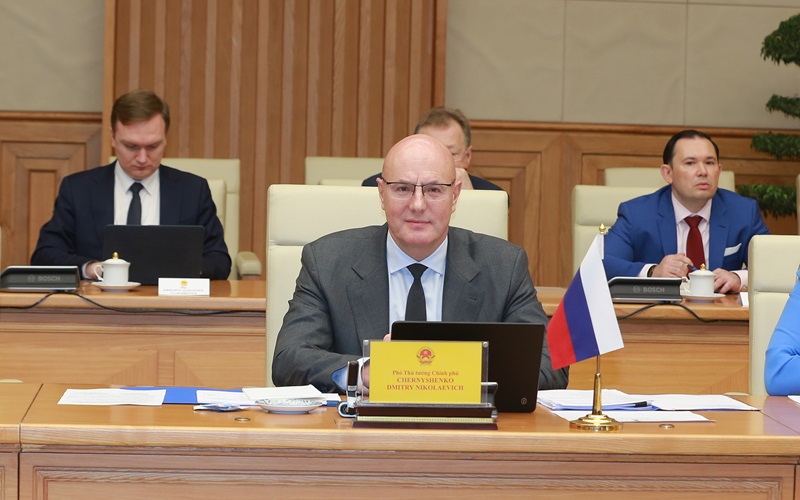 Phó Thủ tướng Trần Hồng Hà gặp Phó Thủ tướng Liên bang Nga Dmitry Nikolayevich Chernyshenko