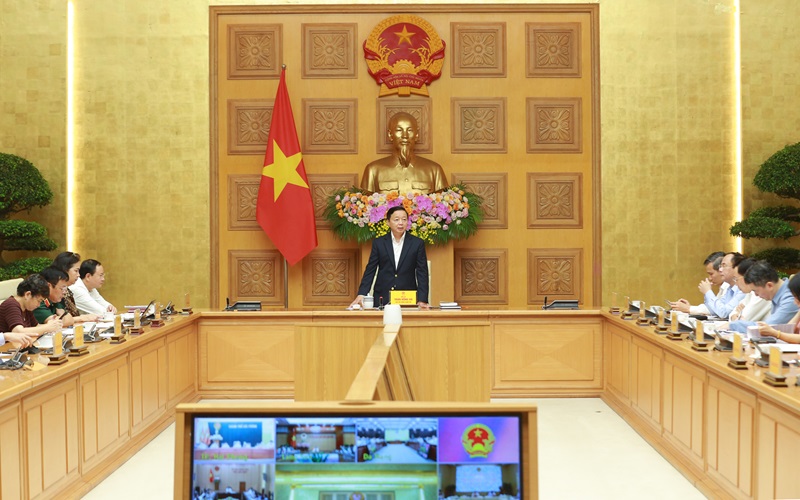 Hội nghị trực tuyến toàn quốc triển khai Luật Đất đai, Luật Nhà ở, Luật Kinh doanh bất động sản