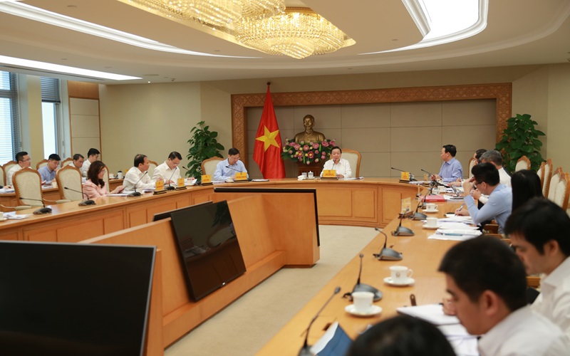 Xác định lĩnh vực, tiêu chí trọng tâm của dự án được cấp tín dụng xanh, phát hành trái phiếu xanh