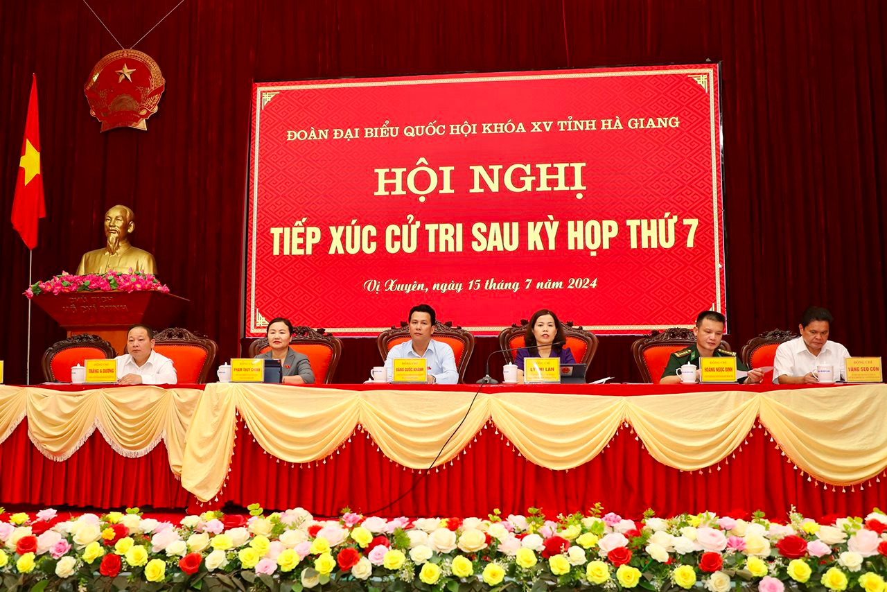 Đoàn ĐBQH tỉnh Hà Giang tiếp xúc cử tri sau Kỳ họp thứ 7, Quốc hội Khoá XV tại huyện Vị Xuyên