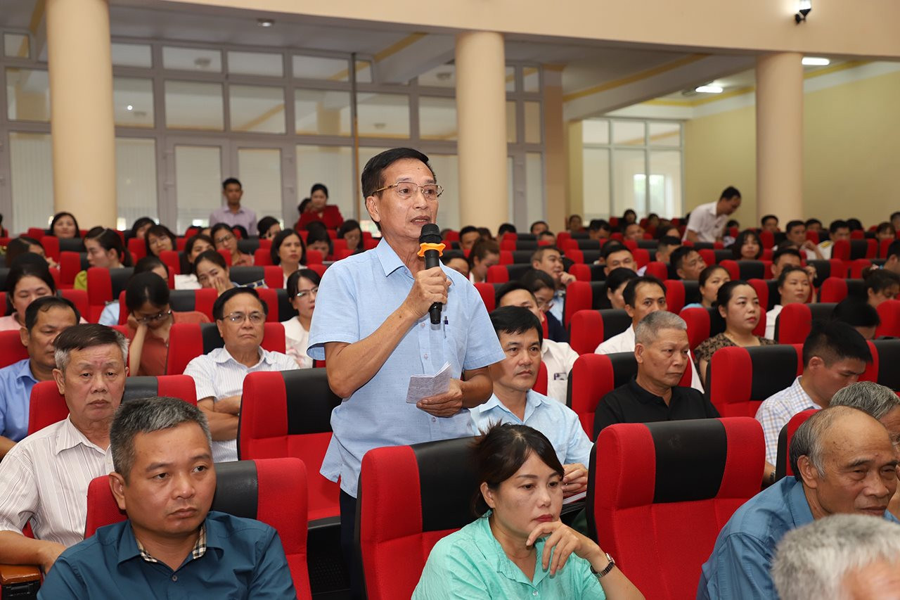 Đoàn ĐBQH tỉnh Hà Giang tiếp xúc cử tri sau Kỳ họp thứ 7, Quốc hội Khoá XV tại huyện Vị Xuyên