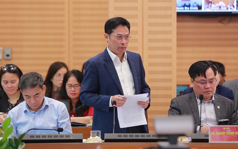 Phó Thủ tướng Trần Hồng Hà làm việc với TP. Hà Nội về 3 nhiệm vụ quan trọng, cấp bách