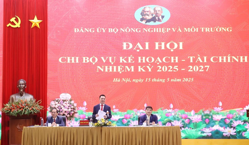 Phát huy vai trò ‘đầu tàu’ tham mưu chiến lược, quản lý tài chính ngành NN-MT