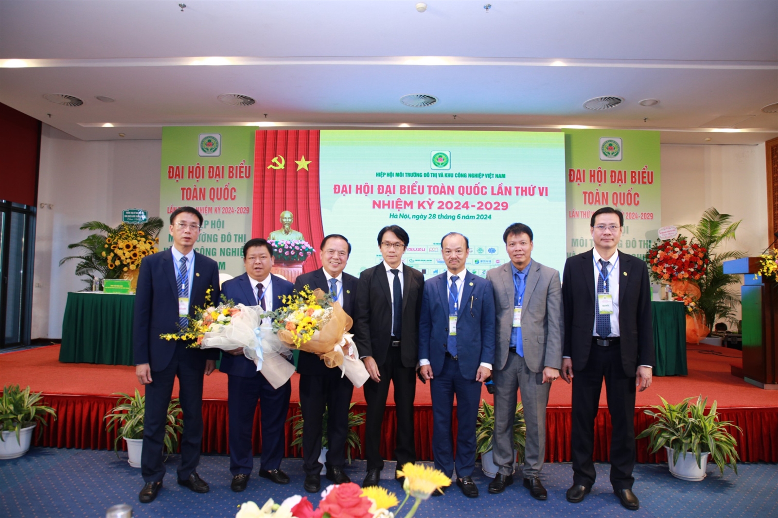 Hiệp hội Môi trường đô thị và Khu công nghiệp Việt Nam tổ chức thành công Đại hội lần thứ VI