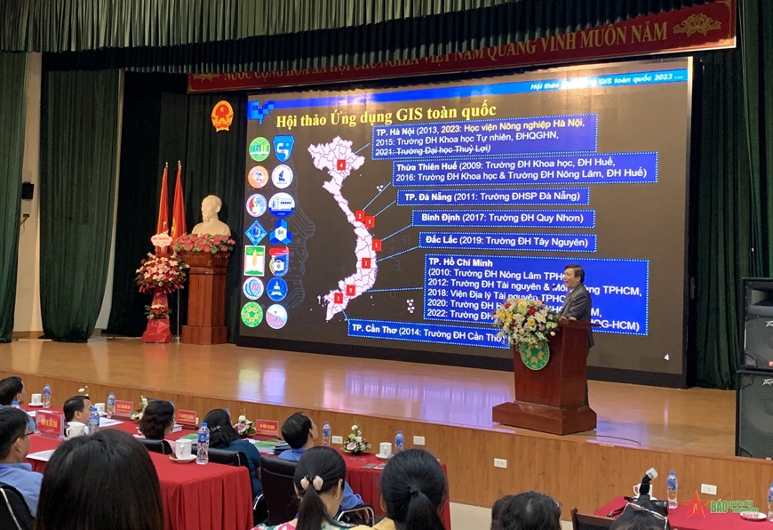 Thúc đẩy chuyển đổi số trong quản lý tài nguyên và môi trường