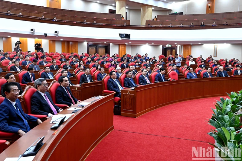 Thông báo Hội nghị lần thứ 10 Ban Chấp hành Trung ương Đảng khóa XIII