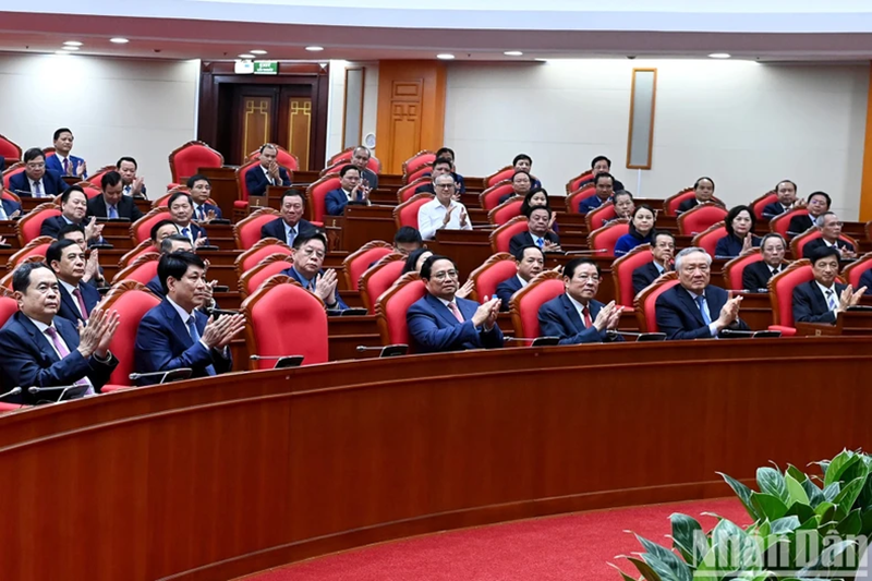 Thông báo Hội nghị lần thứ 10 Ban Chấp hành Trung ương Đảng khóa XIII