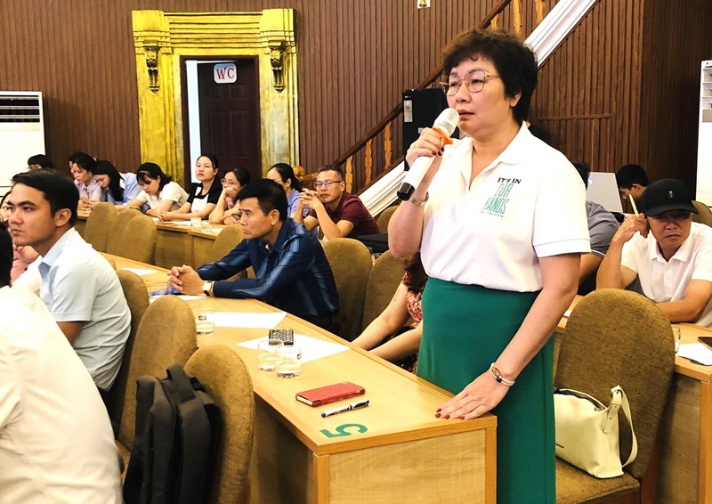 Tập huấn truyền thông nâng cao ý thức trách nhiệm giảm thiểu ô nhiễm không khí