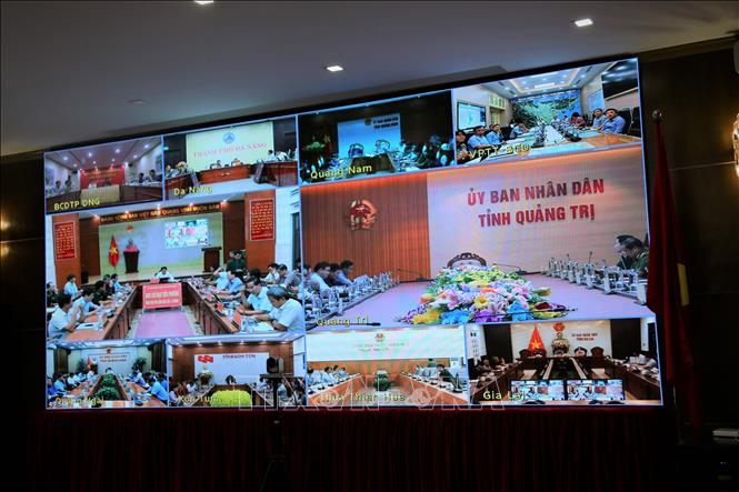 Phó Thủ tướng Lê Văn Thành chủ trì họp khẩn về phòng, chống bão Noru