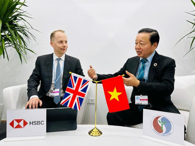 Hội nghị COP27: Cam kết chuyển đổi xanh, xây dựng thị trường các-bon Quyết tâm đưa phát thải ròng về “0” vào năm 2050