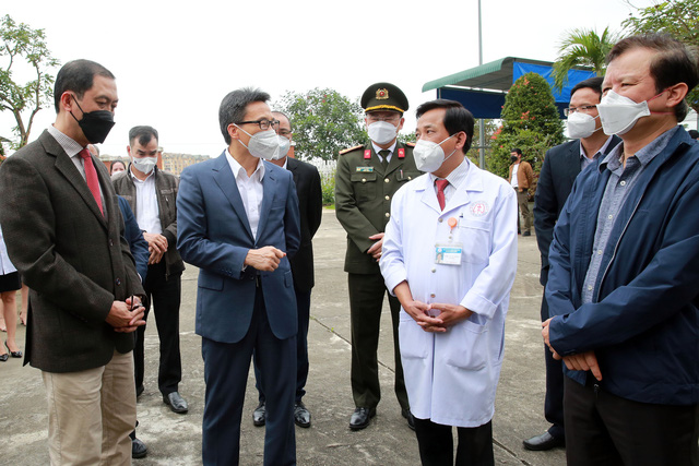 Phó Thủ tướng Vũ Đức Đam thăm, chúc Tết người nghèo, lao động khó khăn
