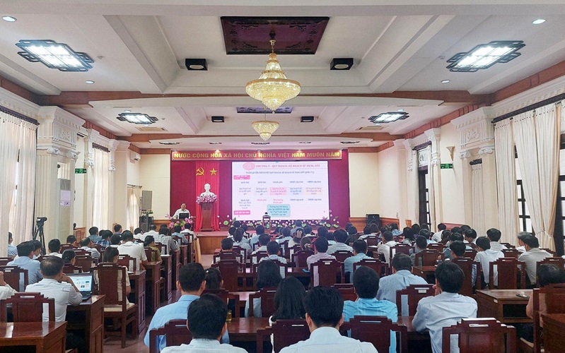 Bộ TN&MT phổ biến Luật Đất đai 2024 tại tỉnh Thừa Thiên - Huế