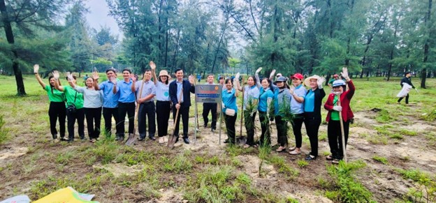Thừa Thiên - Huế: Phổ biến mô hình điểm xử lý và giảm thiểu rác thải nhựa dựa vào cộng đồng