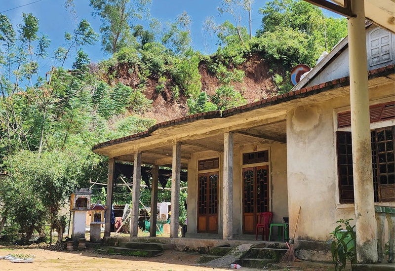 Vơi bớt nỗi lo sạt lở