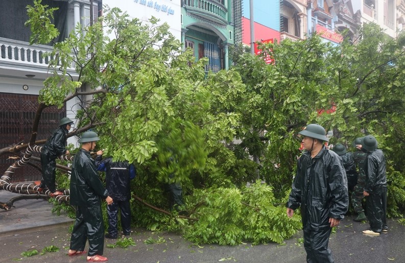 Hưng Yên khẩn trương khắc phục thiệt hại sau bão số 3