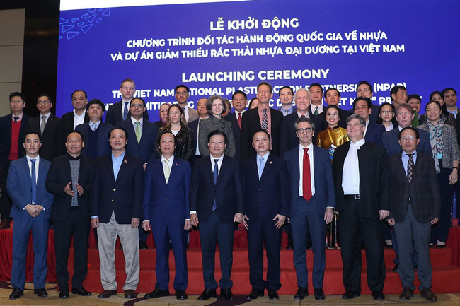 WWF đồng hành cùng Việt Nam đẩy lùi vấn nạn ô nhiễm nhựa đại dương