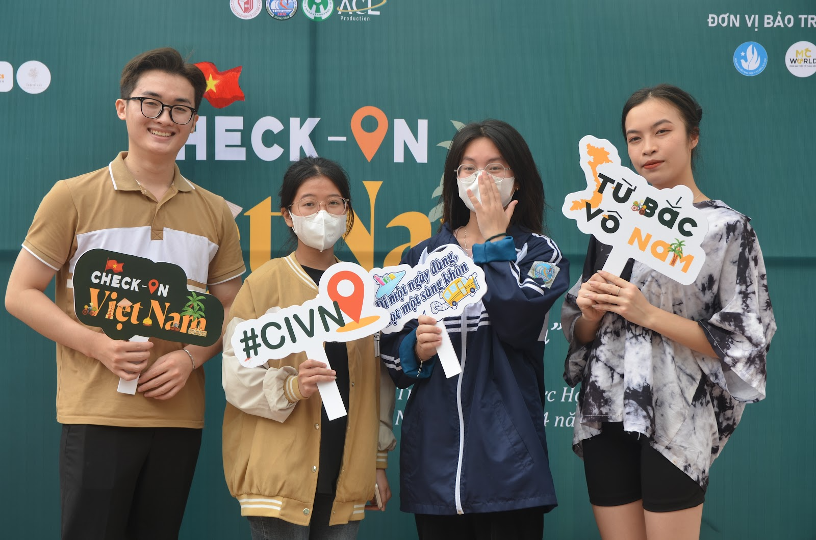 Sự kiện cộng đồng “Check-in Việt Nam”: Hành trình khám phá văn hóa Việt