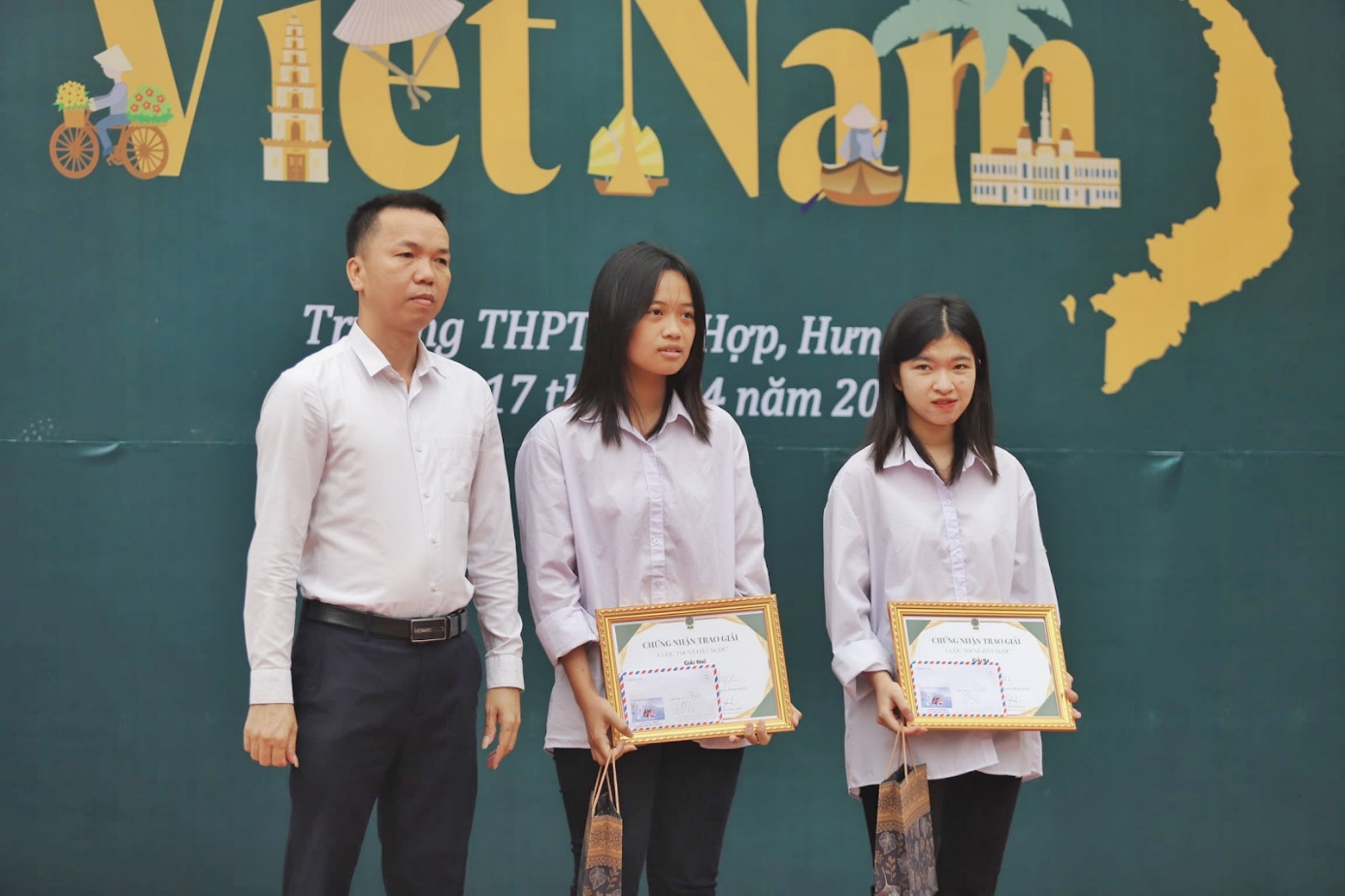 Sự kiện cộng đồng “Check-in Việt Nam”: Hành trình khám phá văn hóa Việt