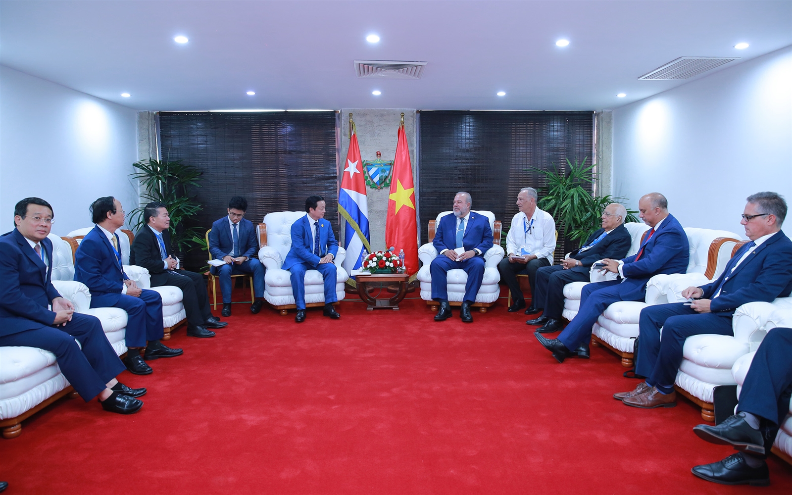 Đưa quan hệ kinh tế tương xứng với quan hệ chính trị tốt đẹp giữa Việt Nam và Cuba