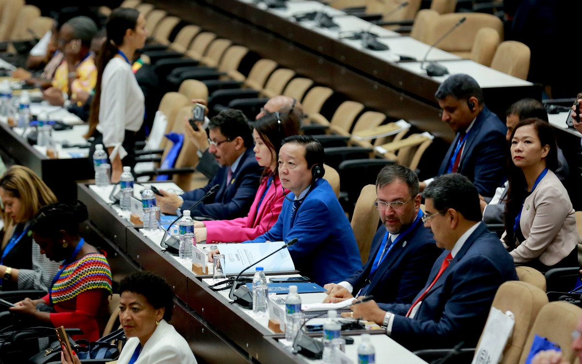 Phó Thủ tướng: 'Vắc xin' của vấn đề toàn cầu là hợp tác, đoàn kết