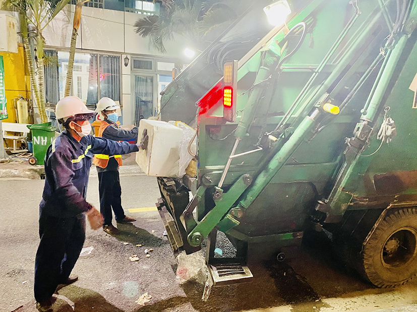 Ưu tiên xử lý rác cho Côn Đảo