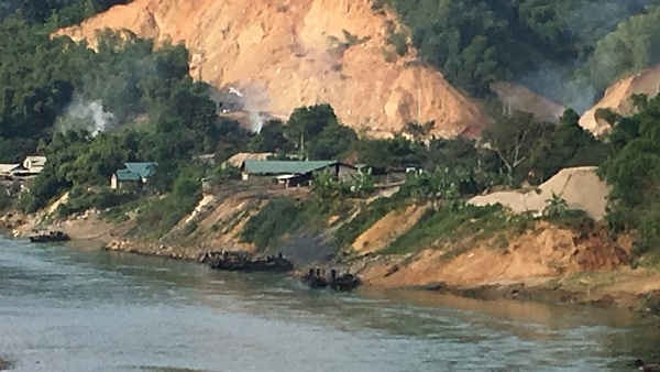 Bộ Tài nguyên và Môi trường tăng cường công tác quản lý nhà nước trong đấu giá quyền khai thác khoáng sản.