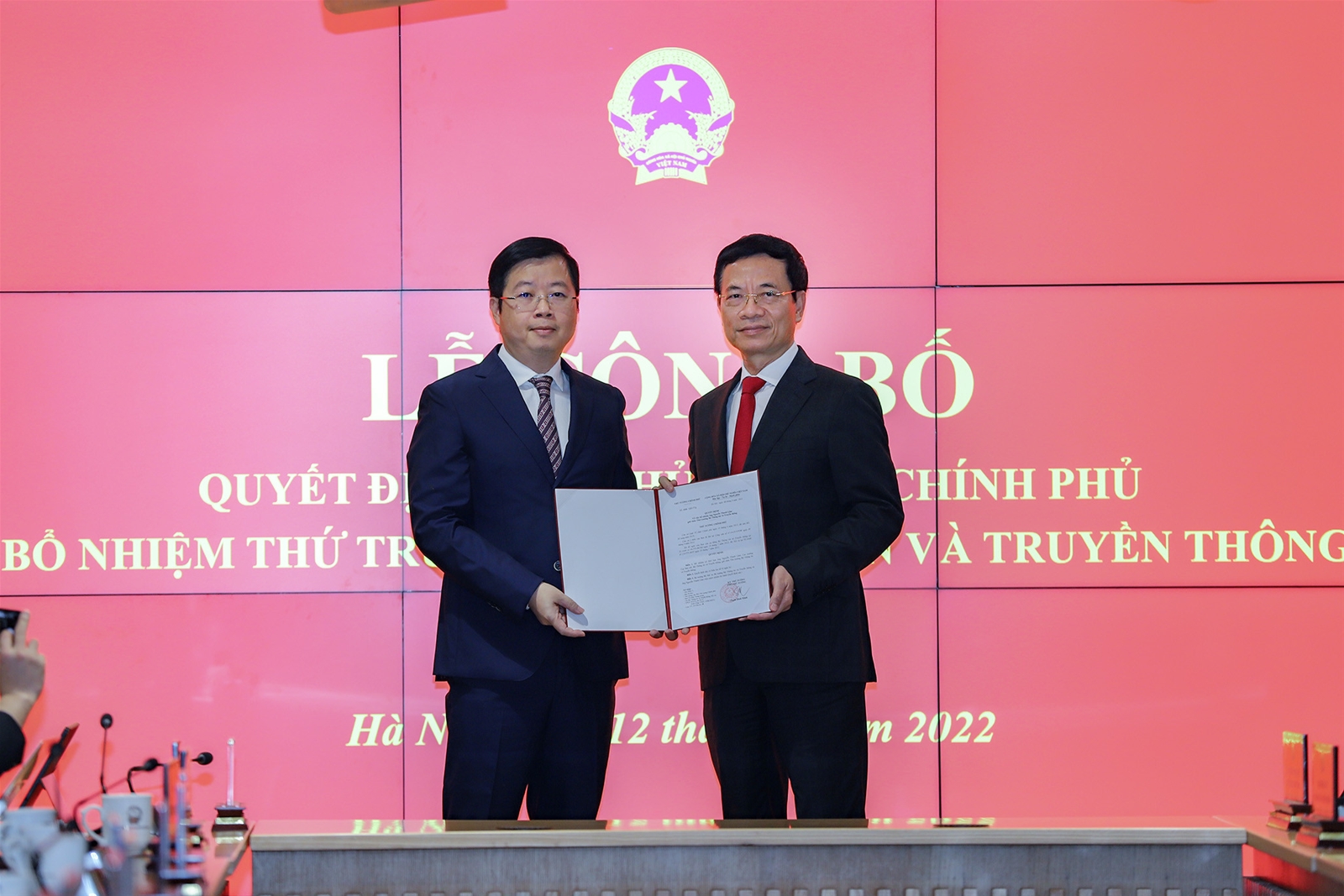 Công bố quyết định của Thủ tướng bổ nhiệm Thứ trưởng Bộ Thông tin và Truyền thông