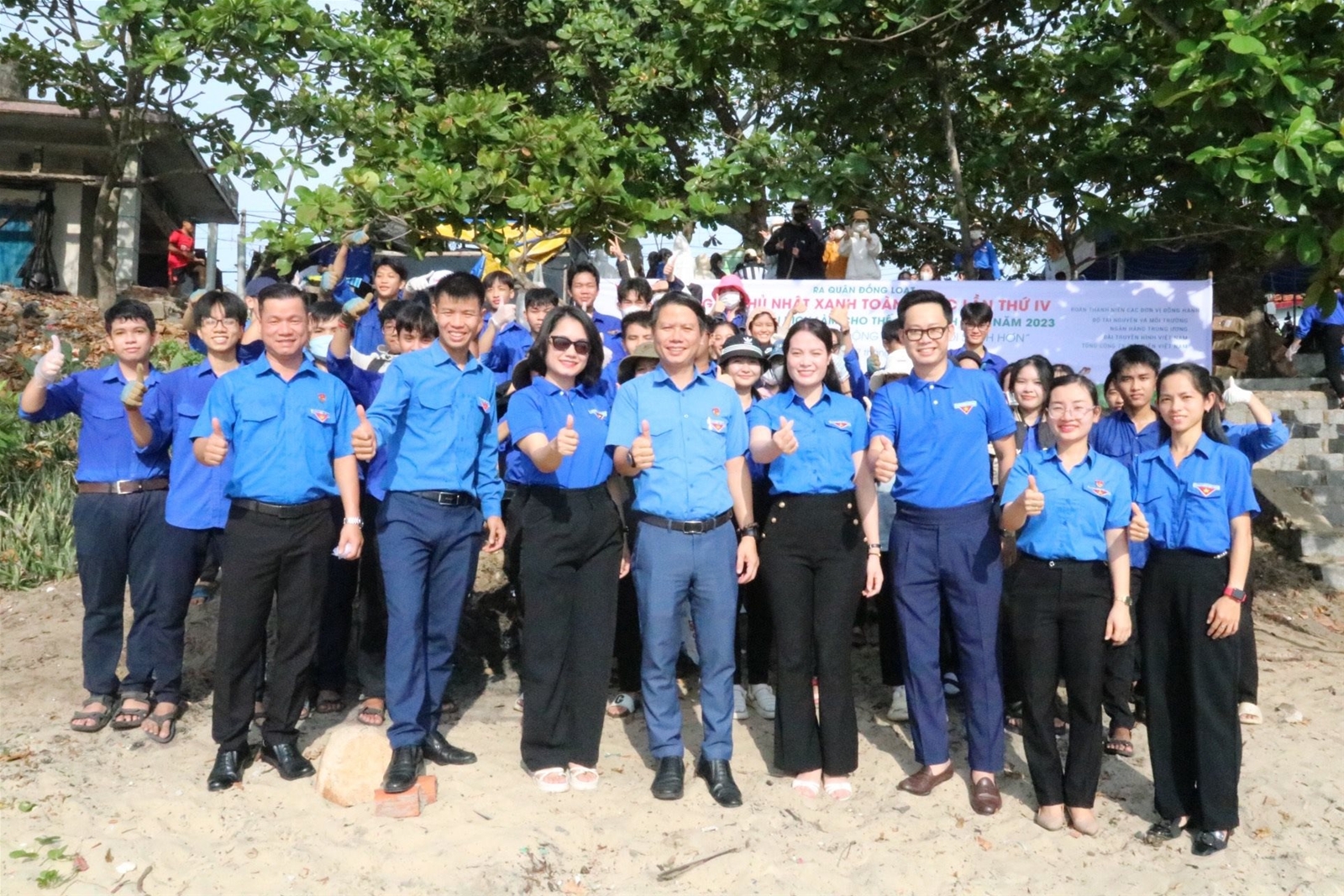 Đoàn thanh niên Bộ TN&MT tham gia Ngày Chủ nhật xanh toàn quốc