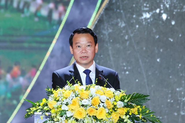 Thủ tướng: Bảo tồn, phát huy và lan tỏa Xòe Thái là trách nhiệm của tất cả chúng ta